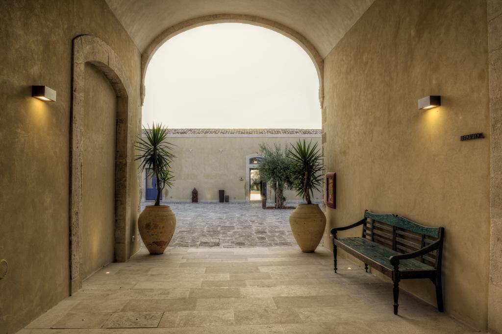 Masseria Della Volpe Casale Modica Luaran gambar